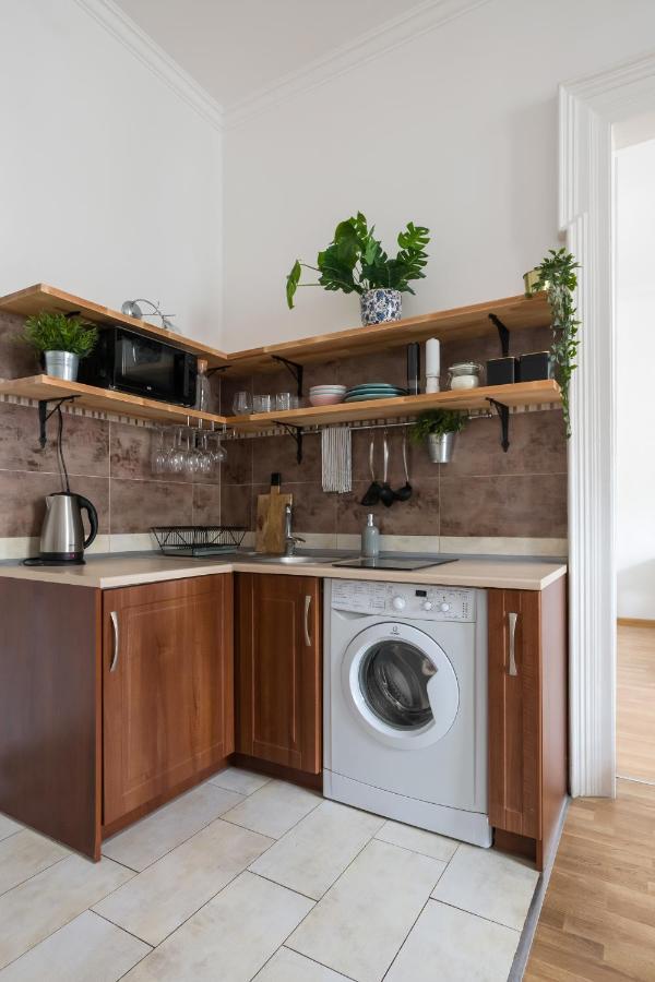 Appartement Lubicz Next To Main Station Netflix Krakau